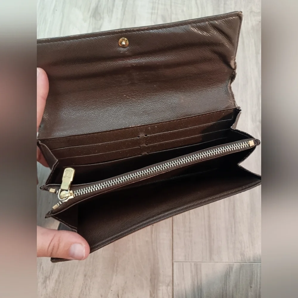 Authentic Louis Vuitton Damier Ebene Coated Canvas Leather Sarah Long Wallet